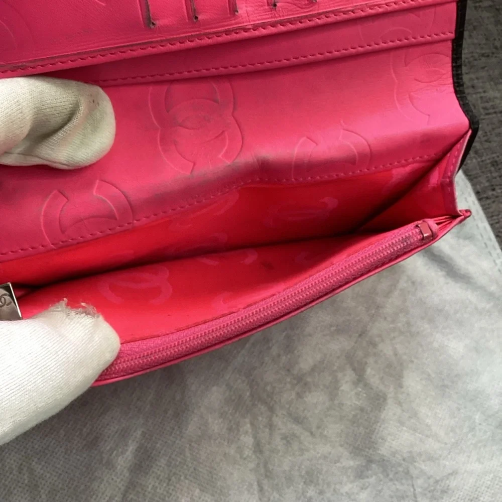 CHANEL Black Ligne Cambon Wallet